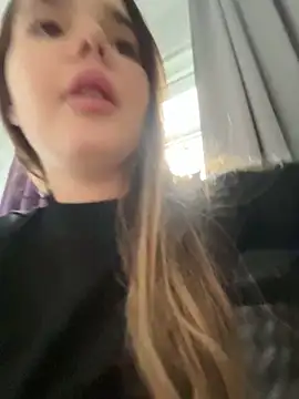 TheCinderella Adlı Modelin Canlı XXX Sohbeti
