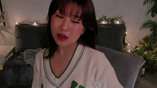 دردشة Erika_Kim الجنسية المباشرة