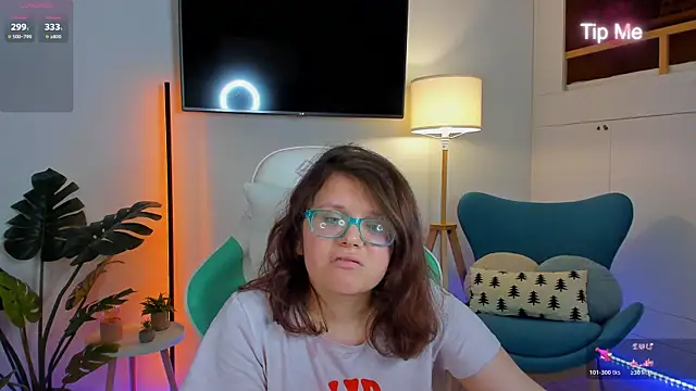 دردشة Ariell_Mini الجنسية المباشرة