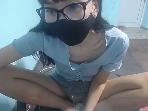 Онлайн чат XXX elllaaxx