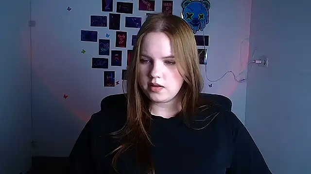 Kitty_Mia_Kitty Live XXX-Chat