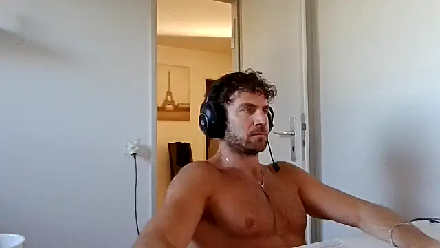 alpha-hunk – Live XXX-chat