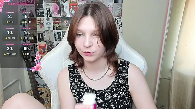 Chat +18 de AudreyyKim ao vivo