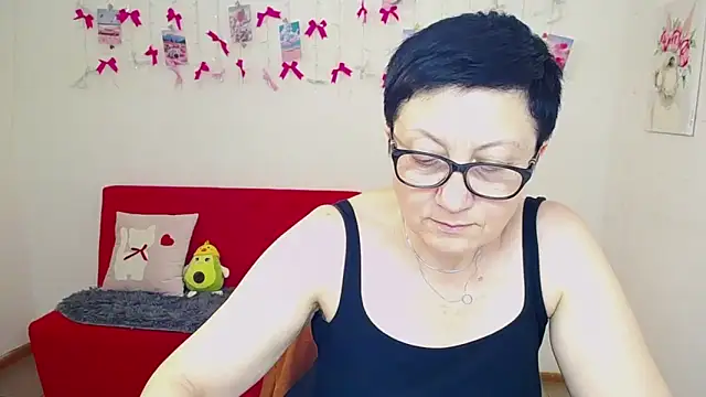 EmilyL0ve 라이브 XXX 채팅