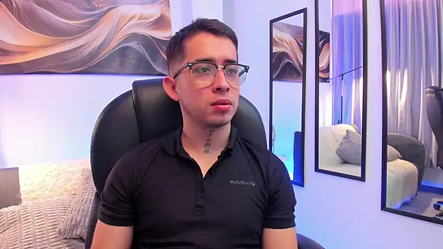 Tommas_Jhonson – Live XXX-chat