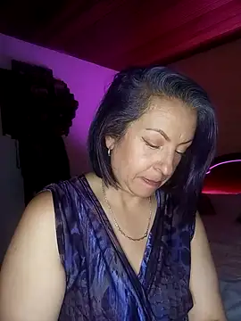 Leidy_Brenda Adlı Modelin Canlı XXX Sohbeti