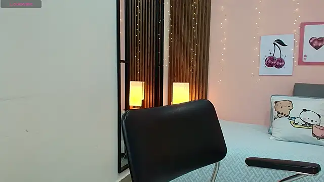 Chat +18 de alina_martinelli ao vivo