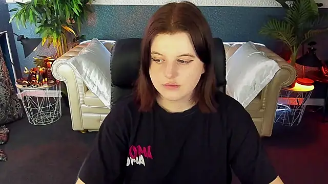 KristiFoxy – Naživo XXX chat