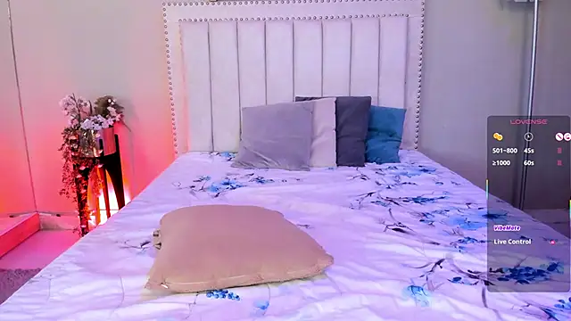 LenaRuiz_ Chat XXX in diretta