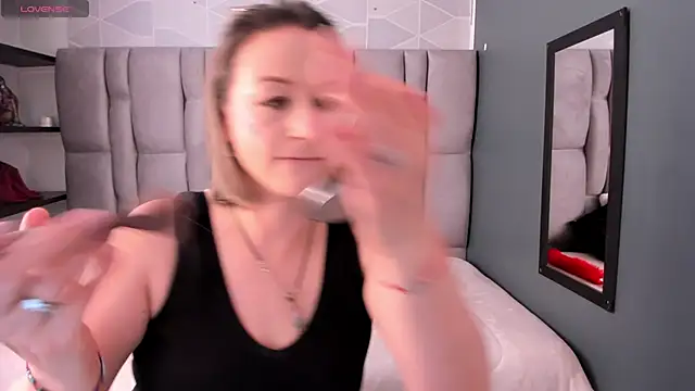 Živý XXX chat Charlot_milf