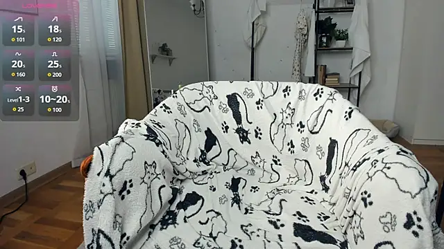Webkamerová show FaaBinaa