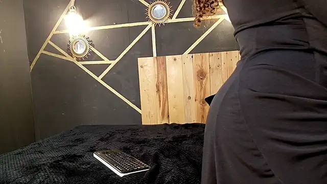 Chat +18 de Amara_Vex ao vivo