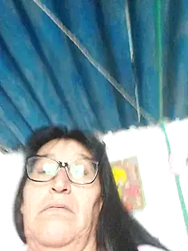 clarita_01: απευθείας συνομιλία ΧΧΧ