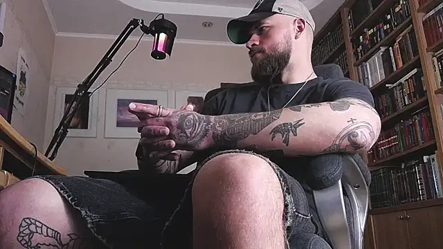 Онлайн чат XXX FindomJason