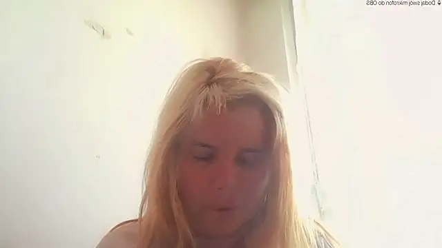 Živý XXX chat HornyElena