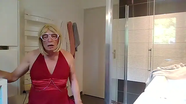 Helinetrav Live XXX-Chat