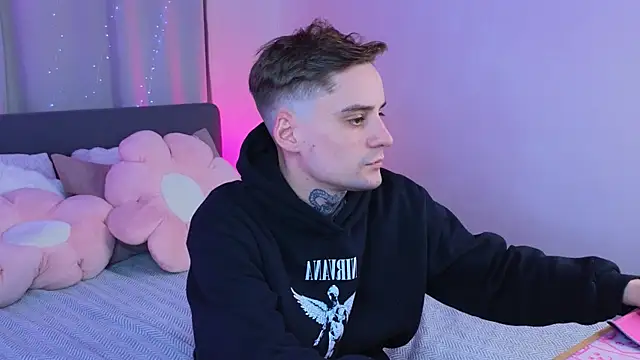 drillfi11 Live XXX Chat