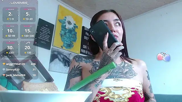 Chat XXX en directo de ZoeBakers_