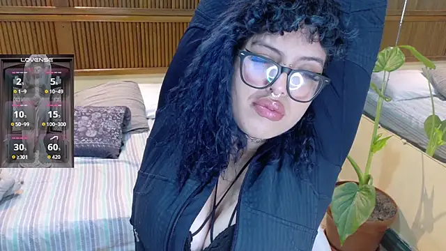 Онлайн чат XXX Eli666uwu