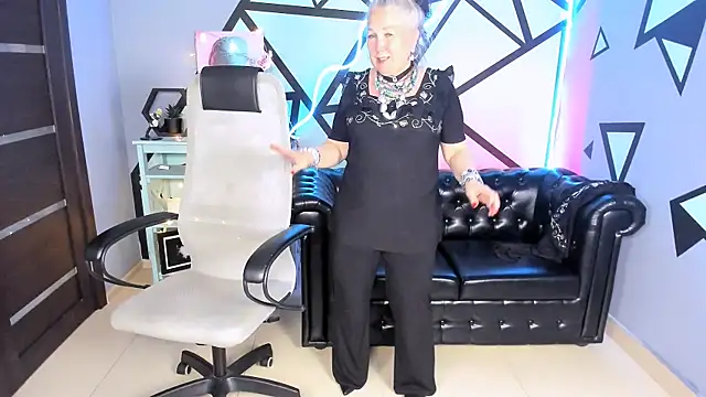 دردشة LilaMaharani الجنسية المباشرة