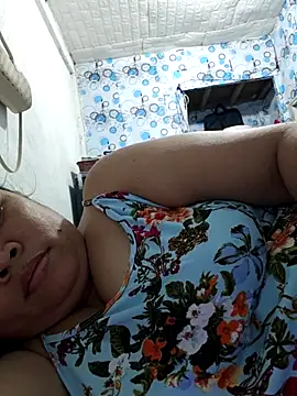 Sweetlorie_83's Live XXX Chat