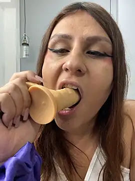 Analia_01 live XXX chat