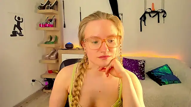 Chat XXX ao vivo de NancyHottie