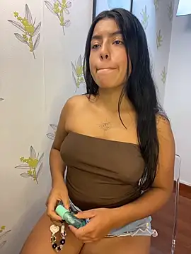 Laia_white's Live XXX Chat