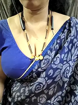 bhuvana_555's Webcam Show