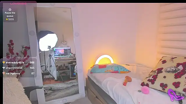 SharonVelvet Live XXX-Chat
