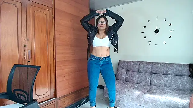 Majo_Soussa's Live XXX Chat