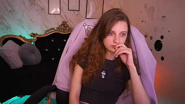 CuteeFoxy Chat XXX live