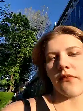 Živý XXX chat mooniekiss