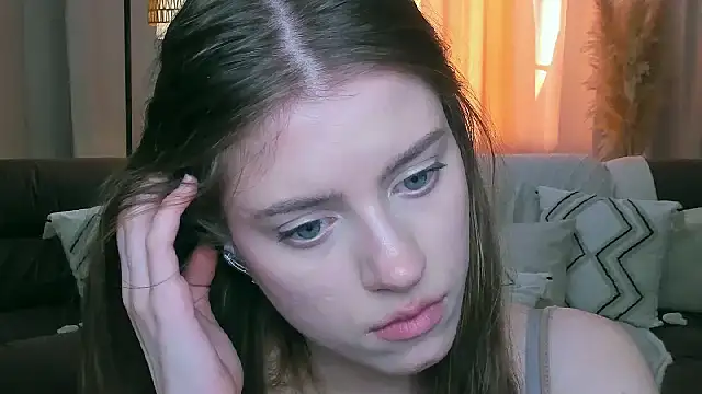 Erica_Kiss Obrolan Langsung XXX