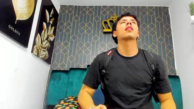Tobias_Vega Pertunjukan Webcam