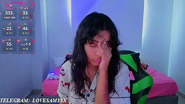 Chat +18 de Lovelyamyy ao vivo