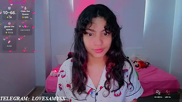 Lovelyamyy Chat XXX in diretta
