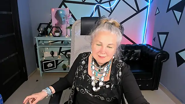 LilaMaharani's Webcam Show