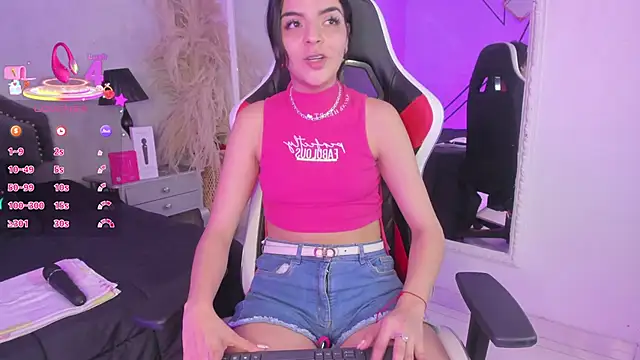 Chat +18 de KarelyMitchel ao vivo