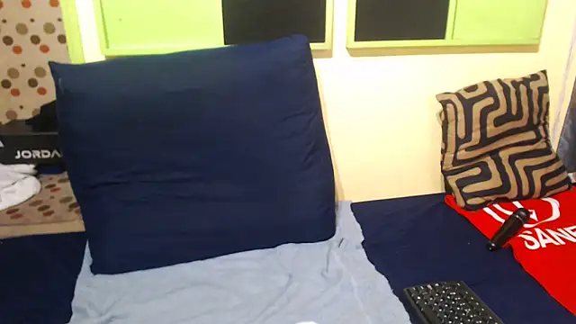 TallEbonyBabe's Live XXX Chat
