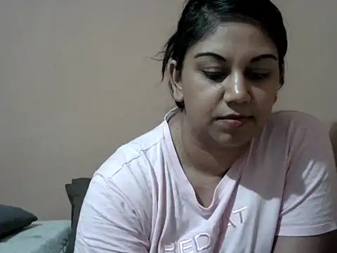 bellachow10 Live XXX Chat