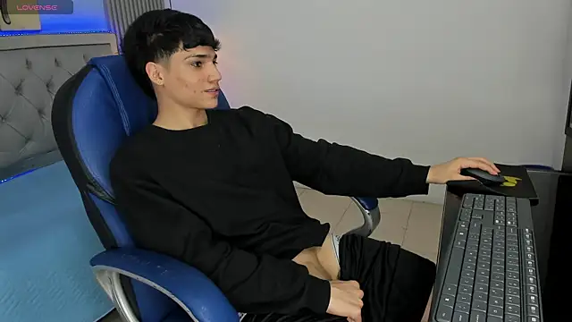 Онлайн чат XXX SamBlack_
