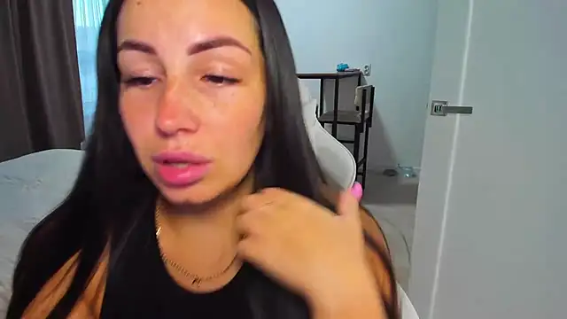 Chat +18 de AvisFlowers ao vivo