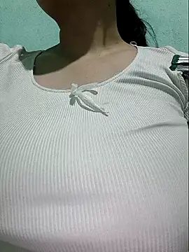 Shine_Mai 现场XXX聊天