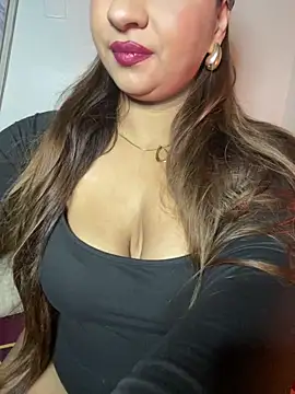 Zeynep-Lahsen – Live XXX-chat