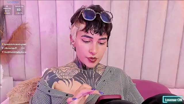 Luana_fiore's Live XXX Chat