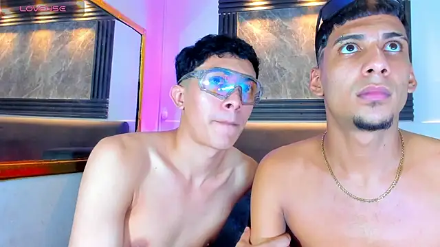 Yeff_26 – Naživo XXX chat