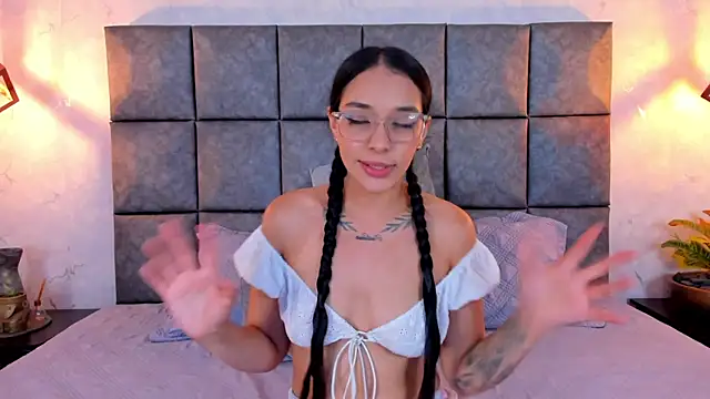 Chatroom XXX en direct de Roseaurora