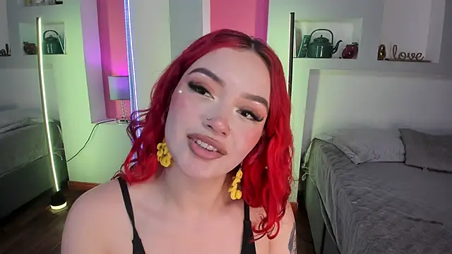 Camila_Rivers Adlı Modelin Canlı XXX Sohbeti