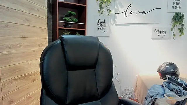 coby_cum – webcam-show